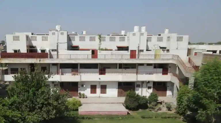 اساتذہ کرام کی رہائش گاہیں Jamia Ul Uloom Multan Jamia Ul Uloom Multan